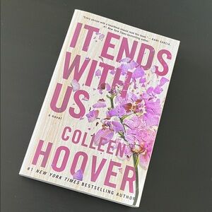 'It Ends With Us' Book by Colleen Hoover